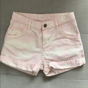 Carter’s Pink and white tie die shorts-Size6